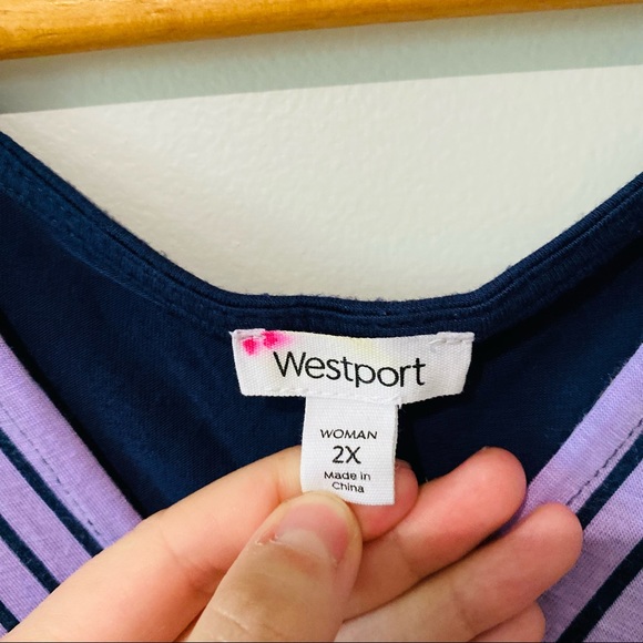 West Port Floral Top Plus Size 2X - Picture 3 of 7